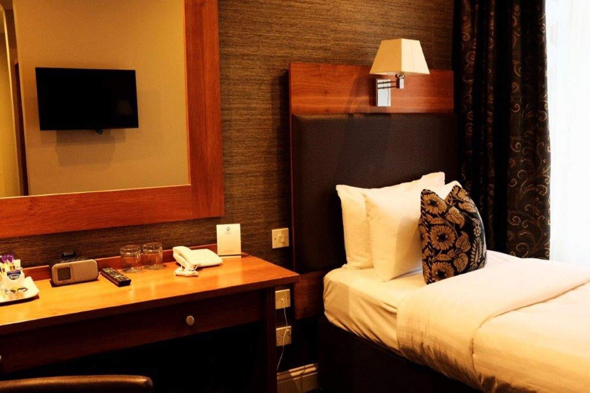 Best Western Garfield House Hotel Chryston المظهر الخارجي الصورة