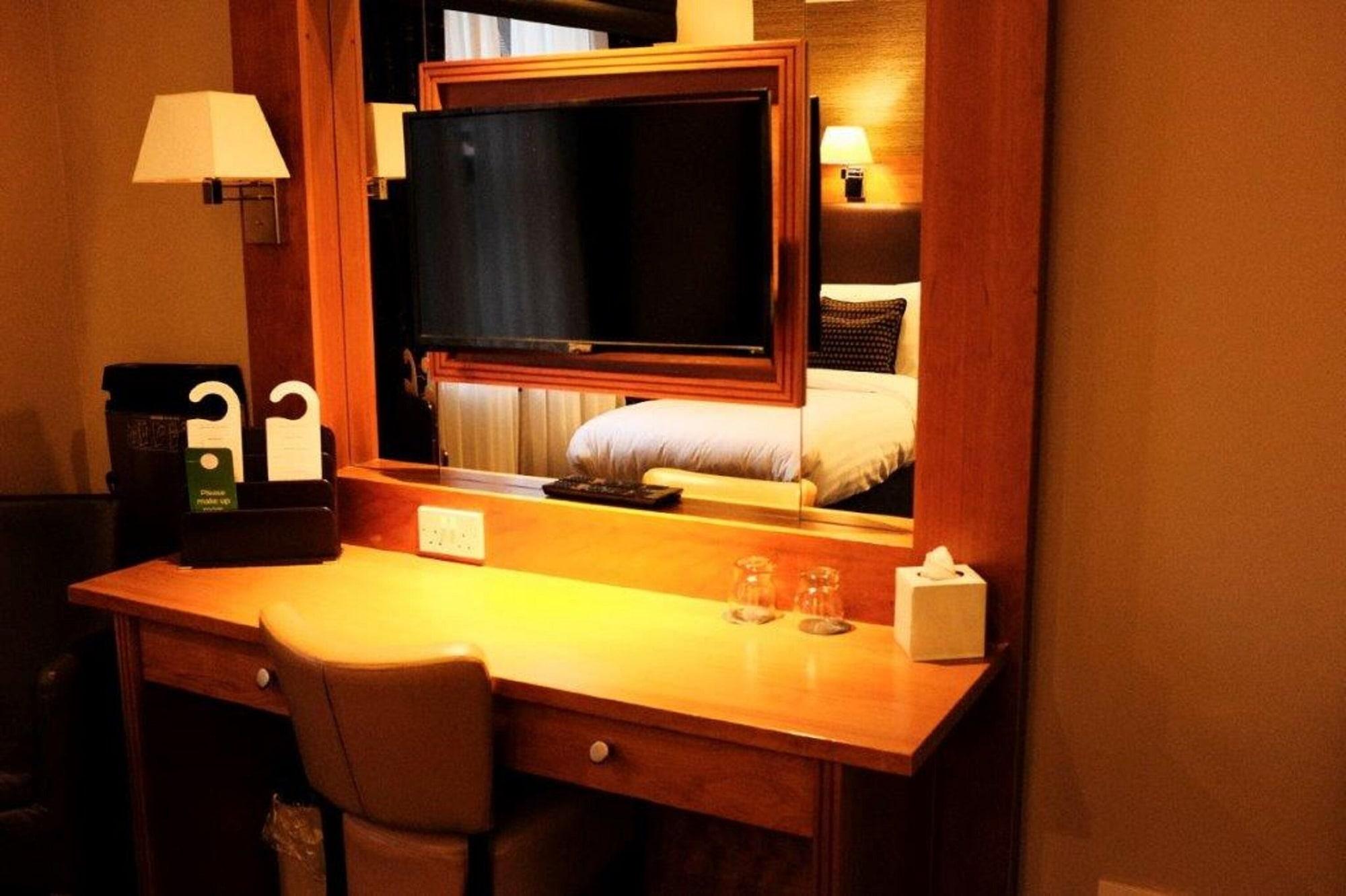 Best Western Garfield House Hotel Chryston المظهر الخارجي الصورة