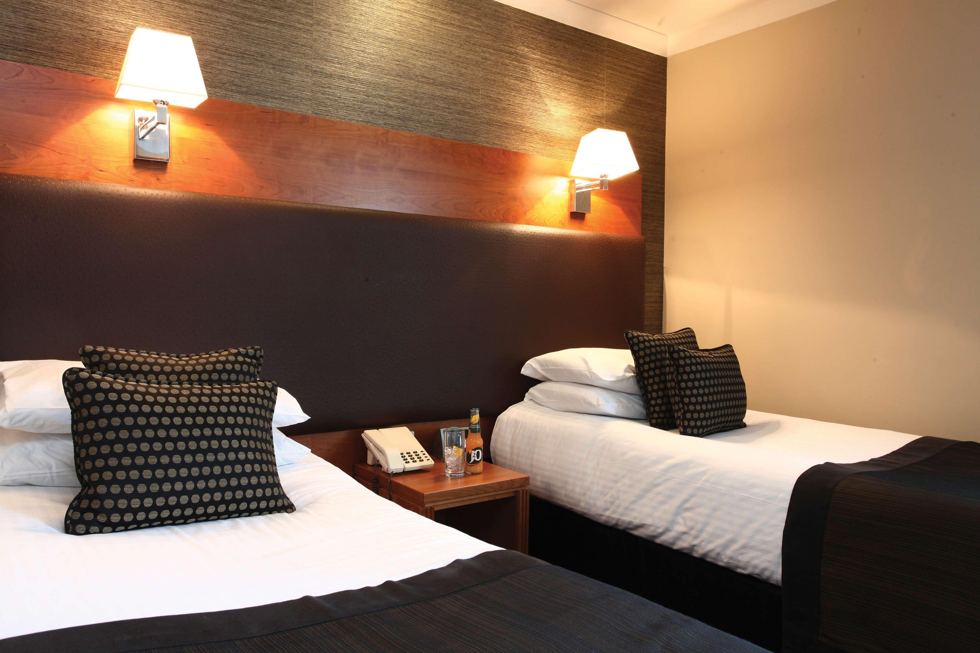 Best Western Garfield House Hotel Chryston الغرفة الصورة
